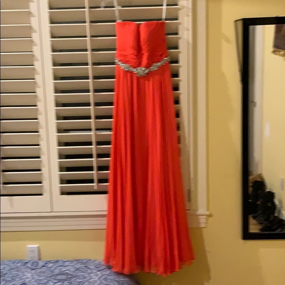 This Dress is perfect for the holidays coming up.